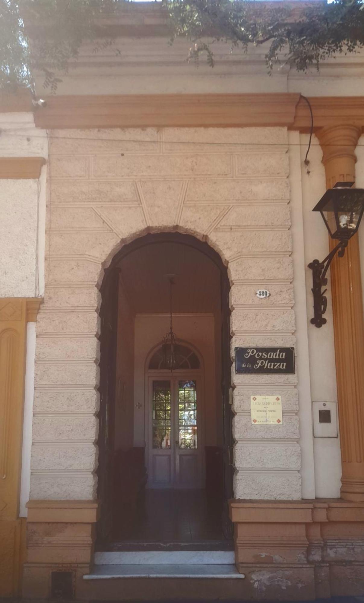 Posada De La Plaza San Antonio de Areco Exterior photo